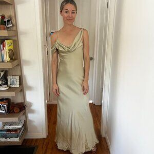 Ronda Silk Dress in Dried Herbs